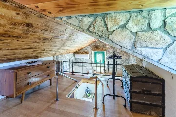 Vacation Home for 7 Guests with Pool & Jacuzzi in Supetar