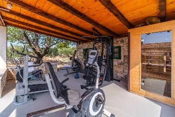 Vacation Home for 7 Guests with Pool & Jacuzzi in Supetar