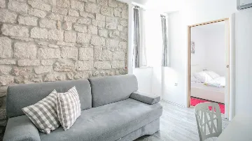 1-Bedroom Apartment in Trogir for Up to 3 Guests