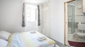 1-Bedroom Apartment in Trogir for Up to 3 Guests