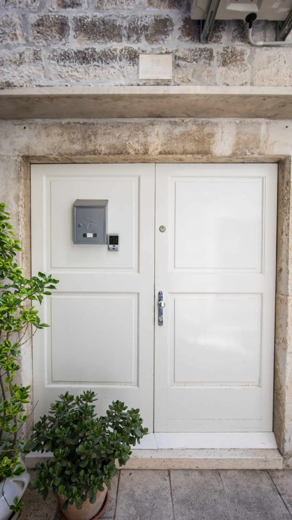 Attic Apartment in Trogir for Up to 4 Guests