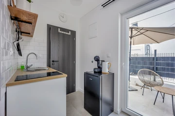 Ground-Floor Studio with Private Terrace in Trogir