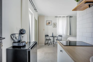 Ground-Floor Studio with Private Terrace in Trogir
