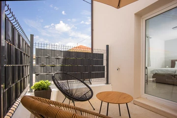 Ground-Floor Studio with Private Terrace in Trogir