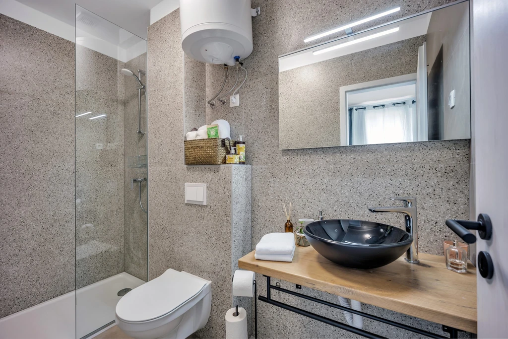 Ground-Floor Studio in Trogir for 2 Guests