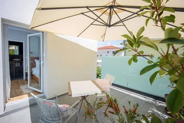 Studio for 2 in Trogir with Private Terrace
