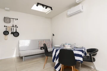 Ground-floor Studio for 2 Guests in Trogir