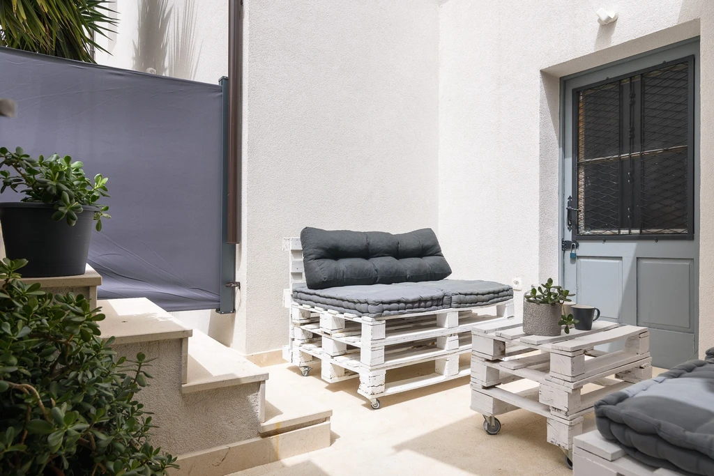 Ground-floor Studio for 2 Guests in Trogir