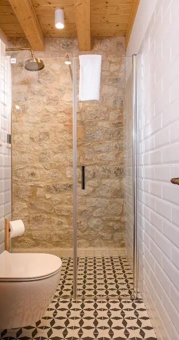 Air-Conditioned Studio Apartment in Trogir for 4