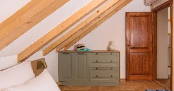 Rooftop One-Bedroom Apartment in Trogir for 4