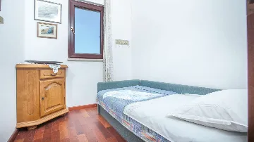 Holiday House in Sevid for 4 Guests