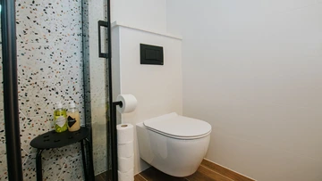 Air-Conditioned 1-Bedroom Apartment in Trogir