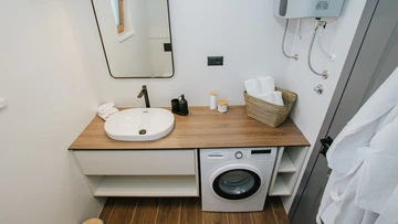 Air-Conditioned 1-Bedroom Apartment in Trogir