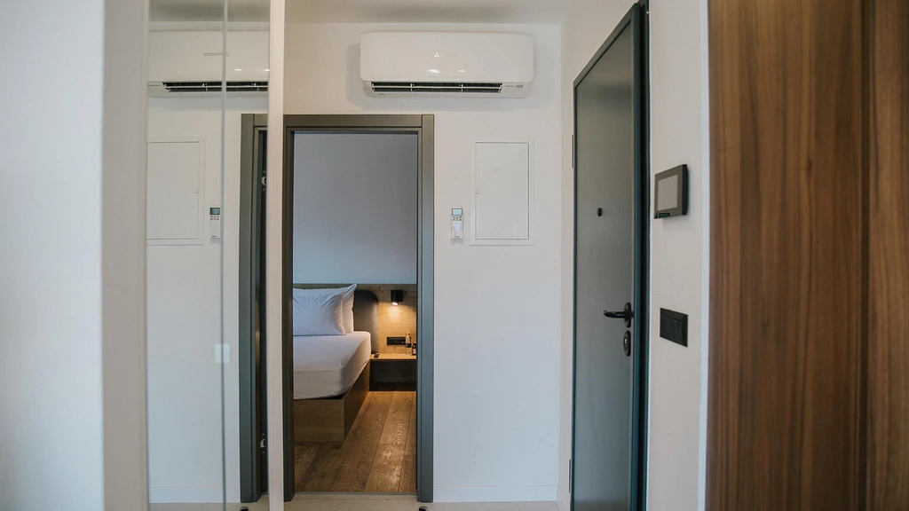 Air-Conditioned 1-Bedroom Apartment in Trogir