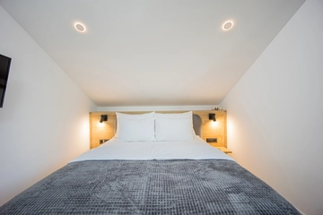 Trogir 3-Bedroom Apartment with Sea-View Balcony