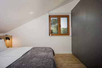 Trogir 3-Bedroom Apartment with Sea-View Balcony