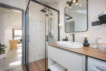 Trogir 3-Bedroom Apartment with Sea-View Balcony