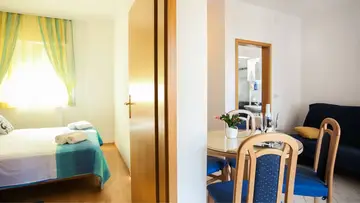 Studio Apartment for Up to 3 in Seget Donji