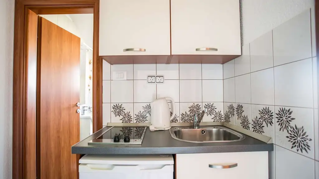 Seget Donji Beachside Studio with Balcony for 2