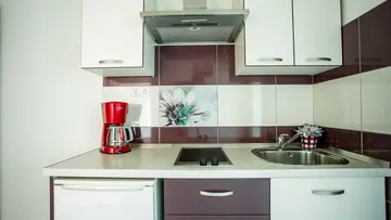 Beachfront Studio for 2 in Seget Donji