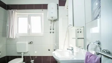 Beachfront Studio for 2 in Seget Donji