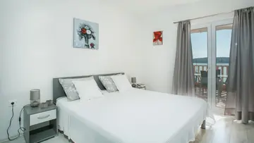 Apartment in Seget Donji for Up to 4 Guests