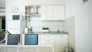 Seget Donji Apartment with Sea View Balcony