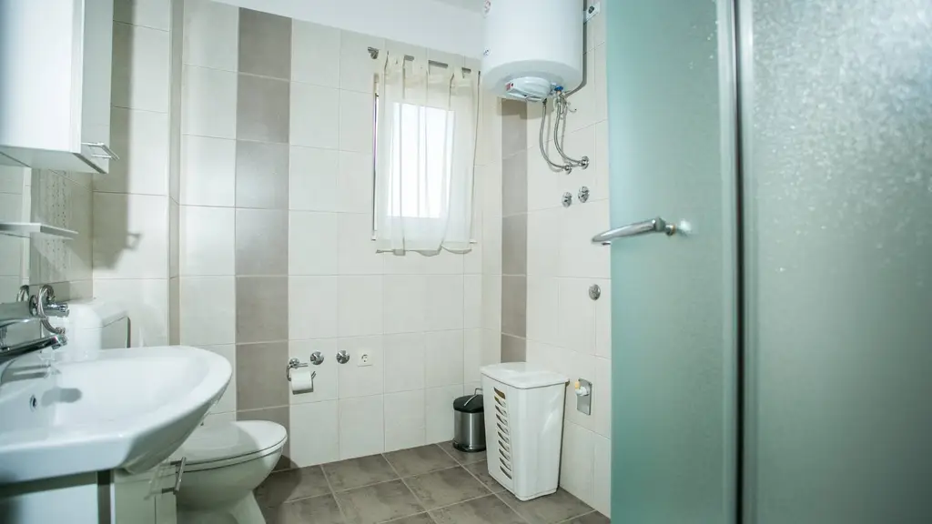 Seget Donji Apartment with Sea View Balcony