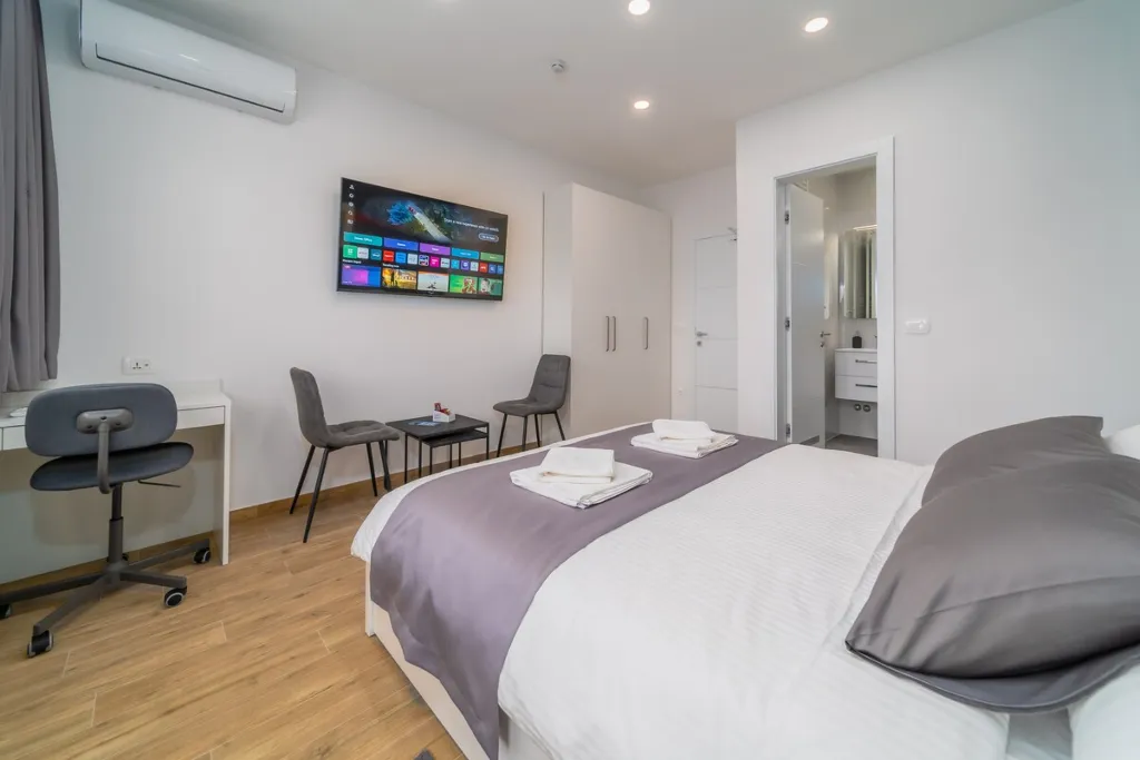 Zagreb Room for 2 Guests (1 Bedroom)