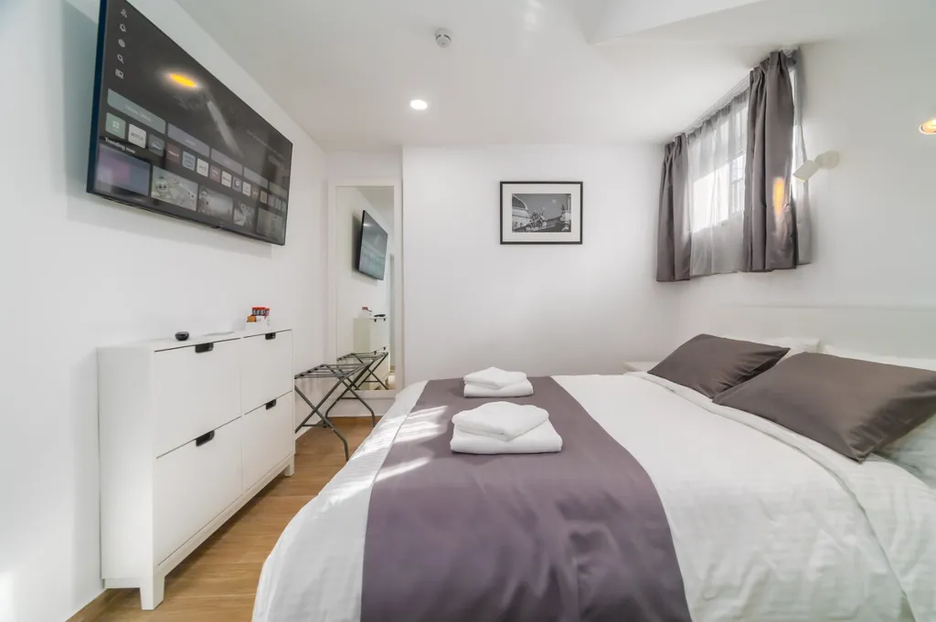 Zagreb Room for 2 Guests