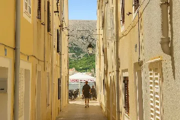 Pag Townhouse with Rooftop Terrace for Up to 8