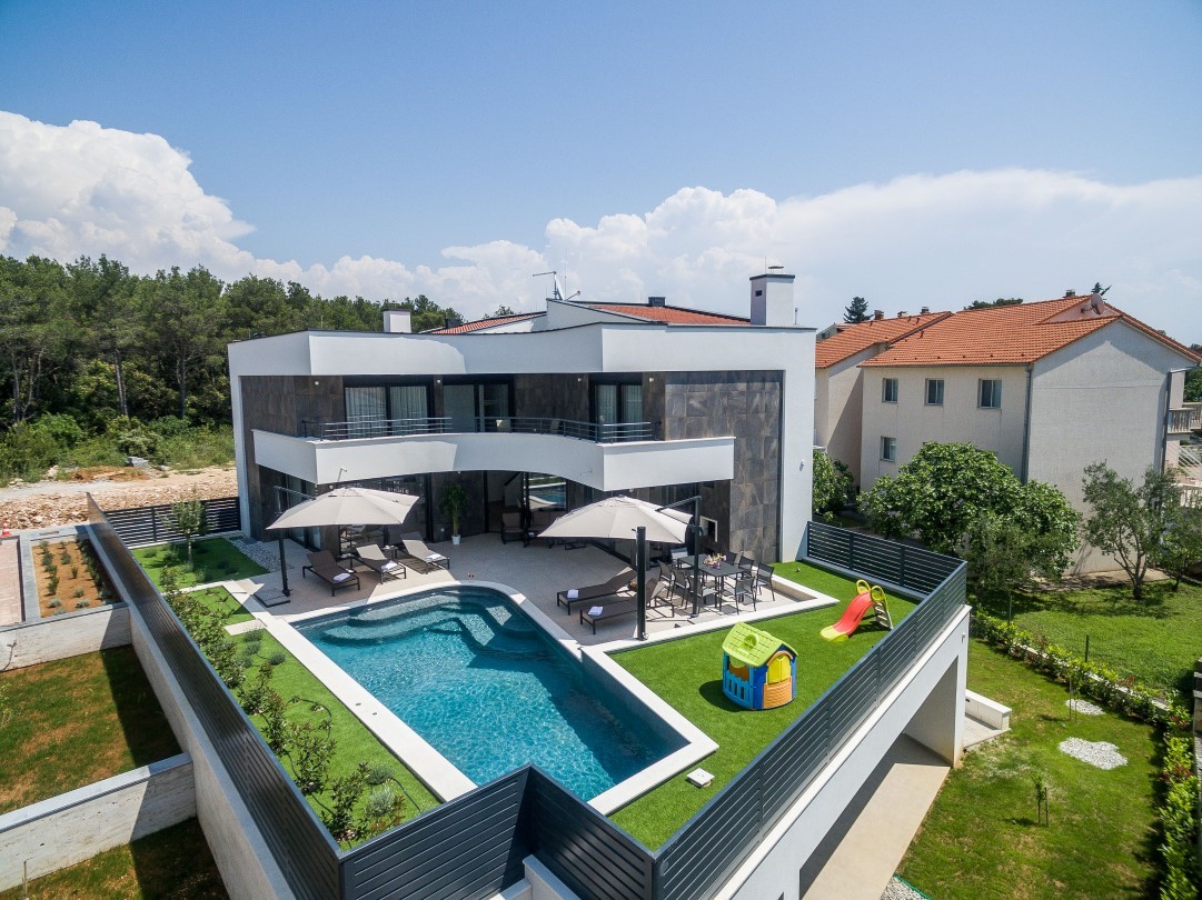 Villa Mario Biograd