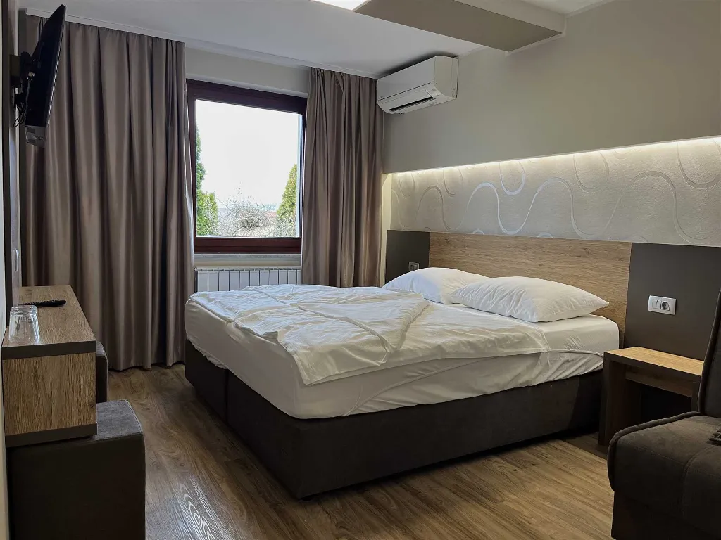 Private Room in Hajdina for Up to 2 Guests