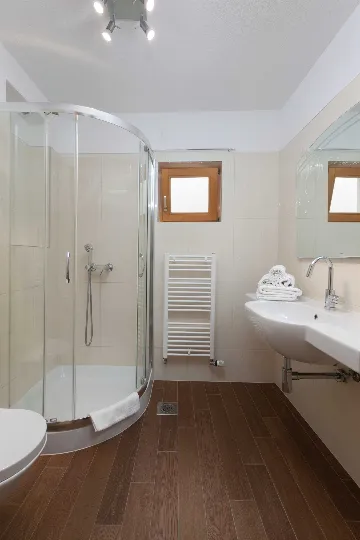 Brela Apartment for 4 Guests