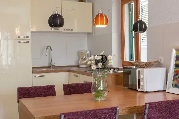 Brela Apartment for 4 Guests