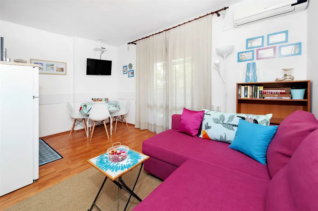 One-Bedroom Apartment in Rovinj for 3 Guests