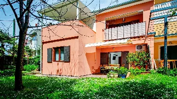 Apartment with Garden Terrace in Rovinj