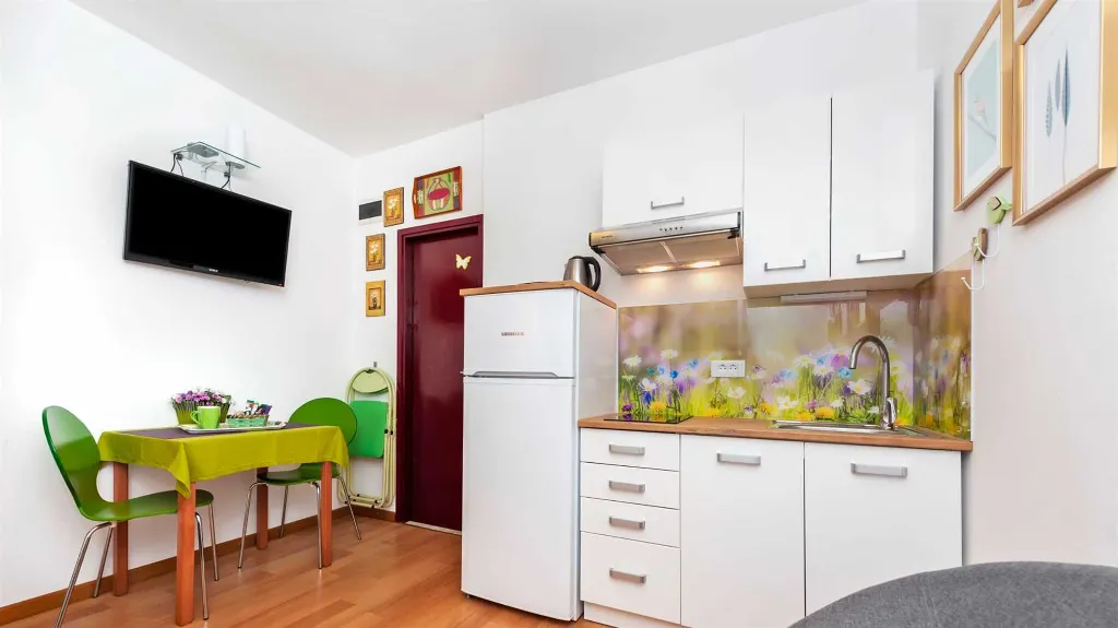Apartment with Garden Terrace in Rovinj