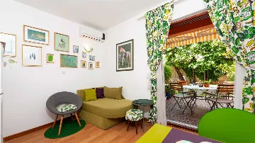 Apartment with Garden Terrace in Rovinj