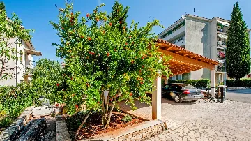 Rovinj One-Bedroom Apartment for Up to 3