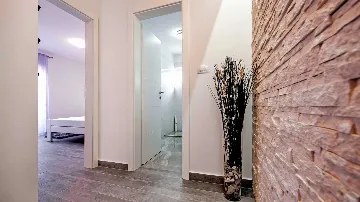 One-Bedroom Apartment in Rovinj (Up to 4 Guests)