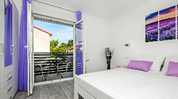 One-Bedroom Apartment in Rovinj (Up to 4 Guests)