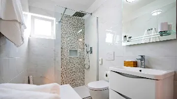 One-Bedroom Apartment in Rovinj (Up to 4 Guests)