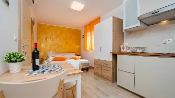 Studio Apartment in Rovinj for 2 Guests