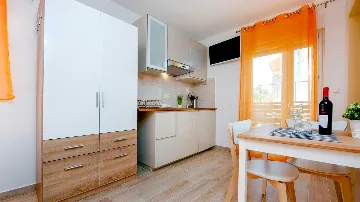 Studio Apartment in Rovinj for 2 Guests