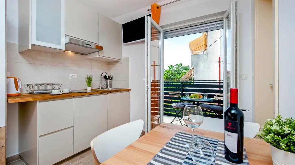 Studio Apartment in Rovinj for 2 Guests