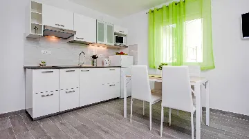 Rovinj 1-Bedroom Apartment for Up to 4