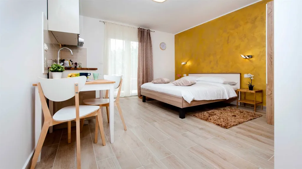Studio Apartment in Rovinj for 2 Guests