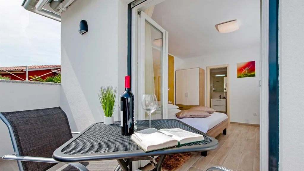 Studio Apartment in Rovinj for 2 Guests