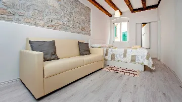 Rovinj One-Bedroom Apartment for up to 4